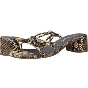 Free People Size 36 Petra Embossed Block Heel Snake Sandal Leather Knot
